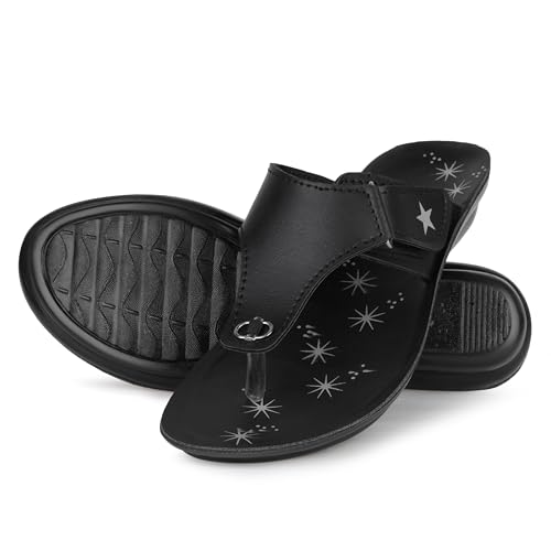 Image of Women Stylish & Comfortable Sandals | Lightweight Cushioned Footbed | Anti-Slip Sole, Casual Footwear