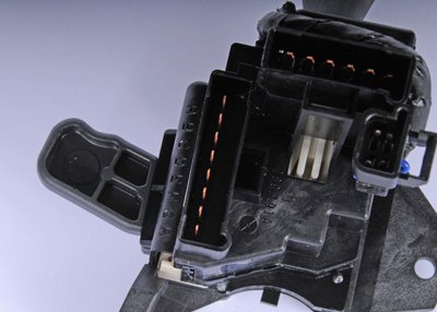 Amazon.com: GM Genuine Parts D836A (22605437) Turn Signal and