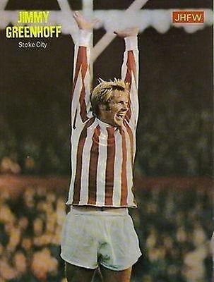 JIMMY Hills Football Weekly magazine picture Stoke City JIMMY GREENHOFF Kitchen & Home