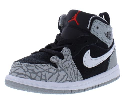 Image of Nike Men's Air Jordan 1 Mid Basketball Shoes