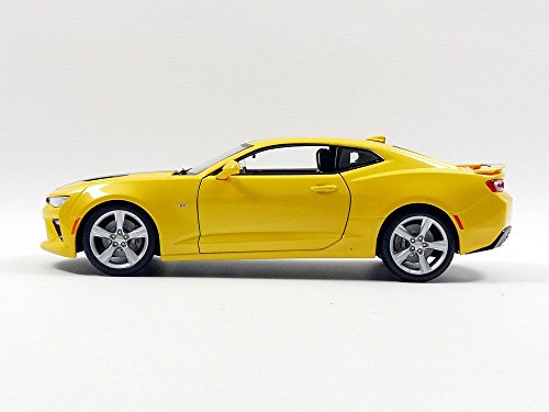 Chevrolet Camaro SS 2016 a Escala 1:18 Amarillo miniatura 2