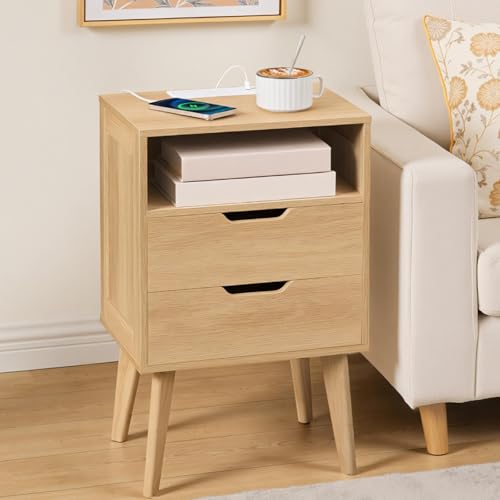MAHANCRIS Natural Nightstand with Charging Station, Modern Bedside Table with