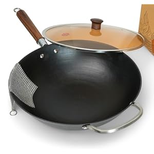 14-inch light weight cast iron wok with glass lid and chain mail