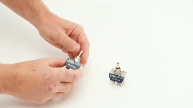 Amazon.com: GAMA Electronics 30 Amp Toggle Switch 3 Position