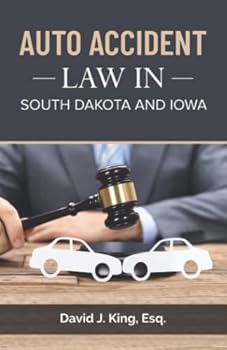 Paperback Auto Accident Law In South Dakota And Iowa Book