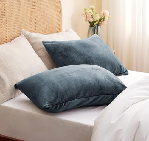 Image of Sands Premium Ultra Soft Woollen Pillow Cover Set of 2 for Winter with Zipper Closure, Cozy Pillow Case Perfect for Warmth, Flannel Warm Pillowcases, King size-18X28 Inches (Grey)