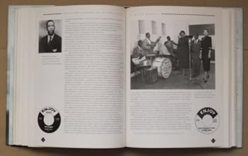 Paperback Solamente Blues (Spanish Edition) [Spanish] Book