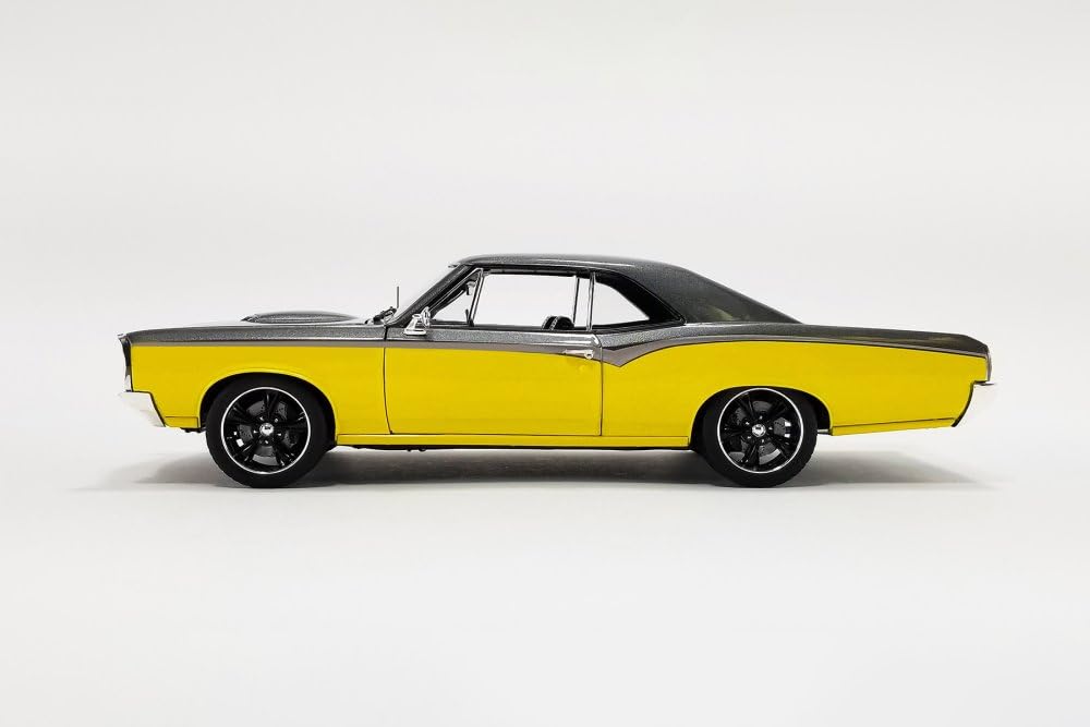 Amazon.com: 1966 Pontiac GTO Restomod, Yellow/Black - Acme
