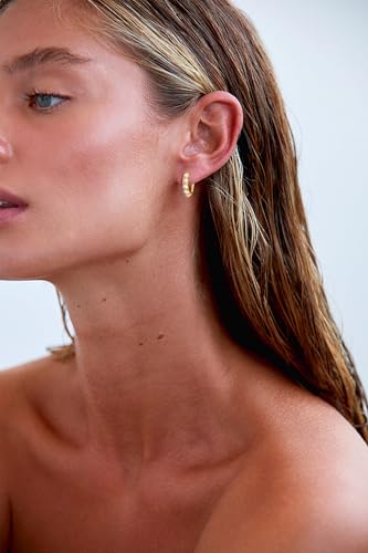 Pearl Earrings for Women - Dainty Gold Earrings Trendy 14K Gold Plated Freshwater Pearl Dangle Hoop Stud Earrings for Women Wedding Jewelry Gift for Women