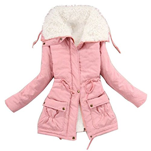 Veste polaire femme chaude à capuche réglable pour affronter l'hiver avec style