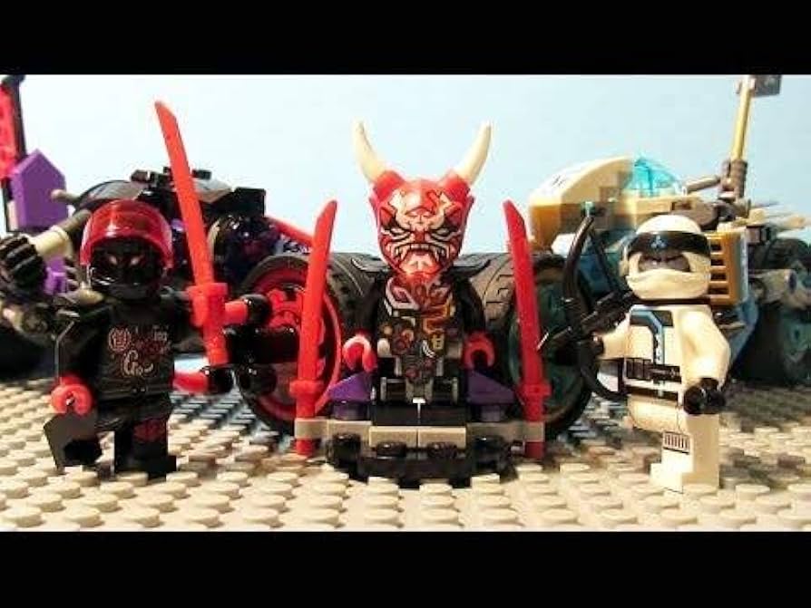 うるちゃんセレクト Street Race of Snake Jaguar 70639 | NINJAGO® | Buy online at