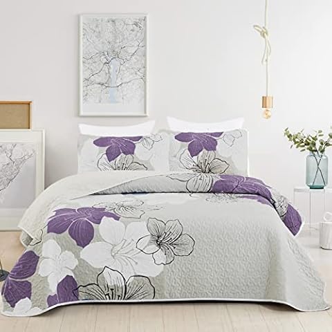 DJY 3 Pieces Quilt Set Queen Purple Floral Pattern Quilt Coverlet Set Elegant Boho Lily Bedspread with 2 Pillow Shams Breathable Microfiber Bedding Quilt Set All Season (Purple, 90"x96") Cover