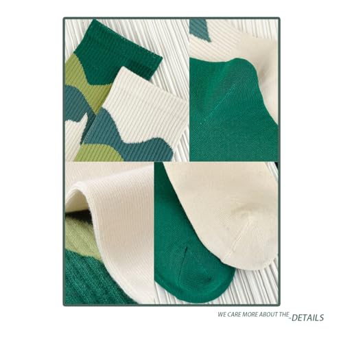 4 Pairs Cotton Fashion Athletics Retro Cute Striped Crew Socks for Women3