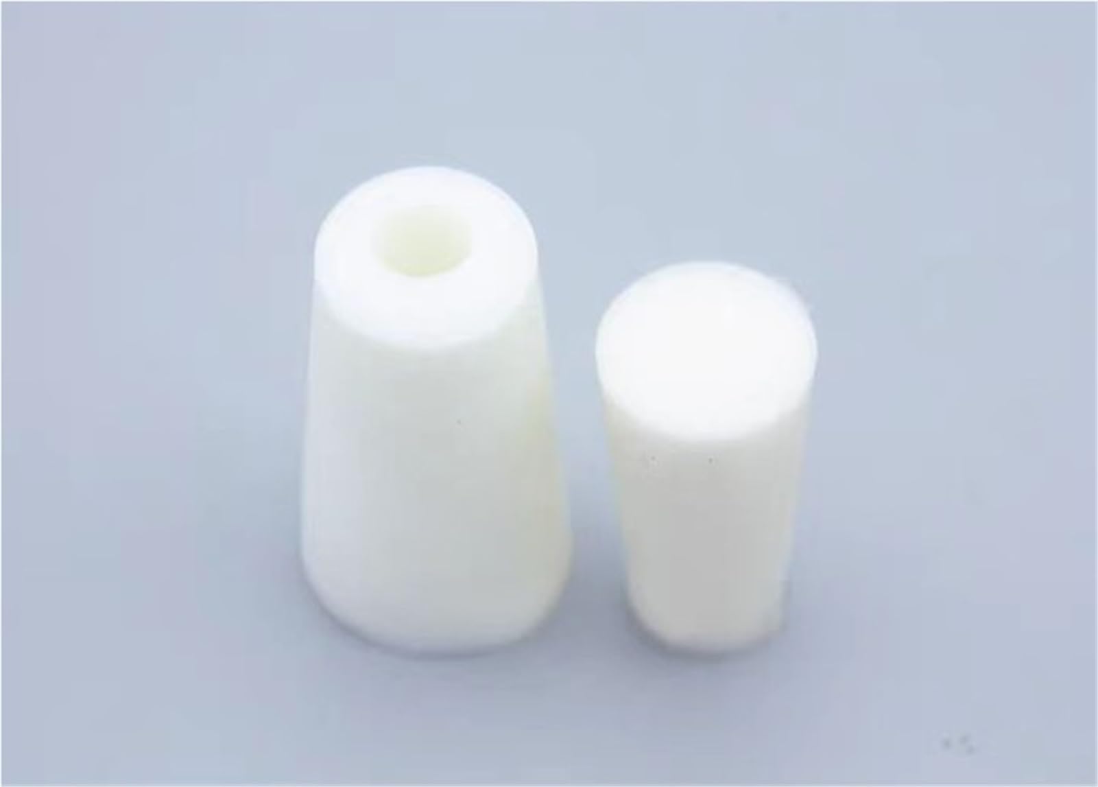 5 Stück Labor-Silikon-Stopper mit Lochstopfen für Luftschleuse, dreieckig, 48–53 mm