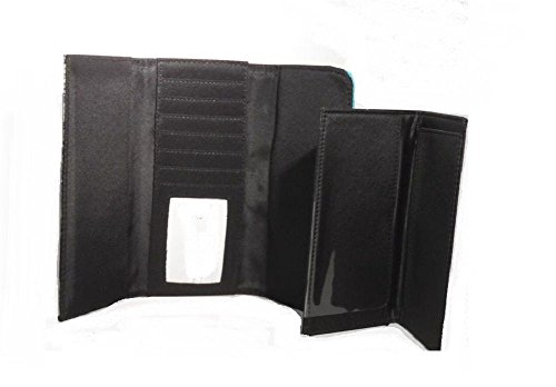 HW Camo Rhinestone Buckle Trifold Western Wallet2