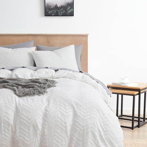 Image of Boho Bedding King Duvet Cover Set - Tufted Double Brushed Boho Duvet King with Zipper Closure, 104x90 Inches, 2 Pillow Shams