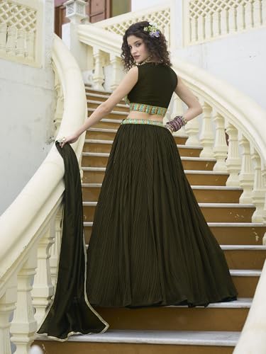 Image of PURVAJA Women's Silk Semi-Stitched Lehenga choli