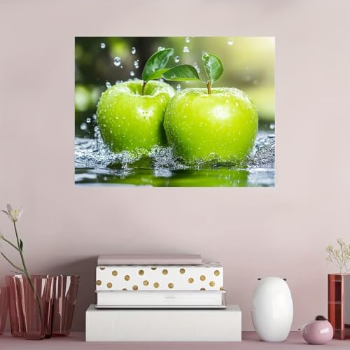 Cuadro de manzana verde con gotas de agua y marco interior de 20x25cm 5