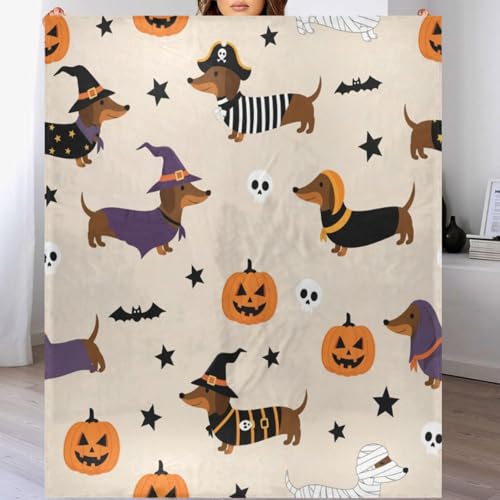 QUGRL Halloween Dachshunds Pumpkin Throw Blanket for Couch 50x60 Inches Soft Cozy Custom Lightweight Flannel Fleece Blankets & Throws Warm Fuzzy for Bed Sofa Chair