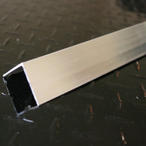 Image of M-D Building Products 58289 1-1 /2 in. x 1-1 /2 in. x 1 /16 in. x 72 in. Mill Aluminum Angle Shape
