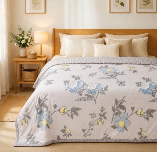 Image of VAS COLLECTIONS Cotton AC Blanket for Double Bed (220x230 cm) | Reversible Soft Lightweight All-Season Blanket | Skin-Friendly & Breathable Comforter (Blue Lagoon), Double