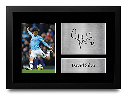 Photo autographe signée David Silva Manchester City A4 encadré pour supporter
