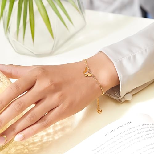 Image of CaratLane 18 Kt Rose Gold Elsa Diamond Butterfly Charm Bracelet for Women