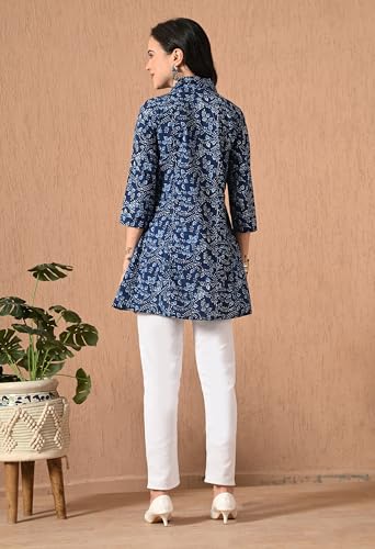 Image of Amazon Brand - Tavasya Women Ethnic Printed V-Neck Cotton Short A-line Kurta | Stylish Casual Everyday Office Top | 3 /4th Sleeve | Regular Fit