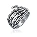 Imagen de Bling Jewelry Anillo De Banda Envolvente De Mano Esquelética Para Hombres Adolescentes Estilo Halloween Gótico Motociclista Punk Rockero Tonos Plateados Oxidados De Acero Inoxidable