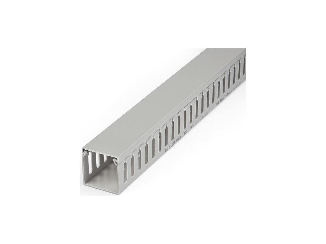 StarTech Canaleta Ranurada 50x50mm 2m con Tapa - 80 Cables (CBMWD5050) | Ranura Abierta con Ranuras de 8mm, Organiza Cables en Oficina o Sala de Servidores, Instalación con Tornillos