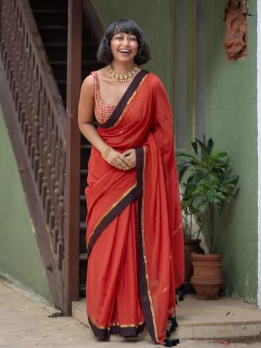 Image of Sudip callection Handloom Mul Cotton Saree for Women - Bottle Green with Pink Border Golden Zari Line & Tassel Pallu