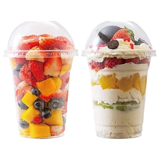 Nationwide Paper Vasos desechables para batidos con tapas, vasos de plástico con tapas de cúpula, para café helado, té y bebidas gruesas, reutilizables y reciclables, 50 unidades, 473 ml