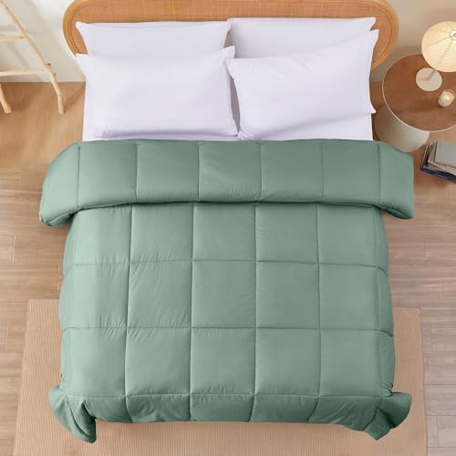 Image of Modern Threads Down Alternative Reversible Comforter Ivory /Sage Green King