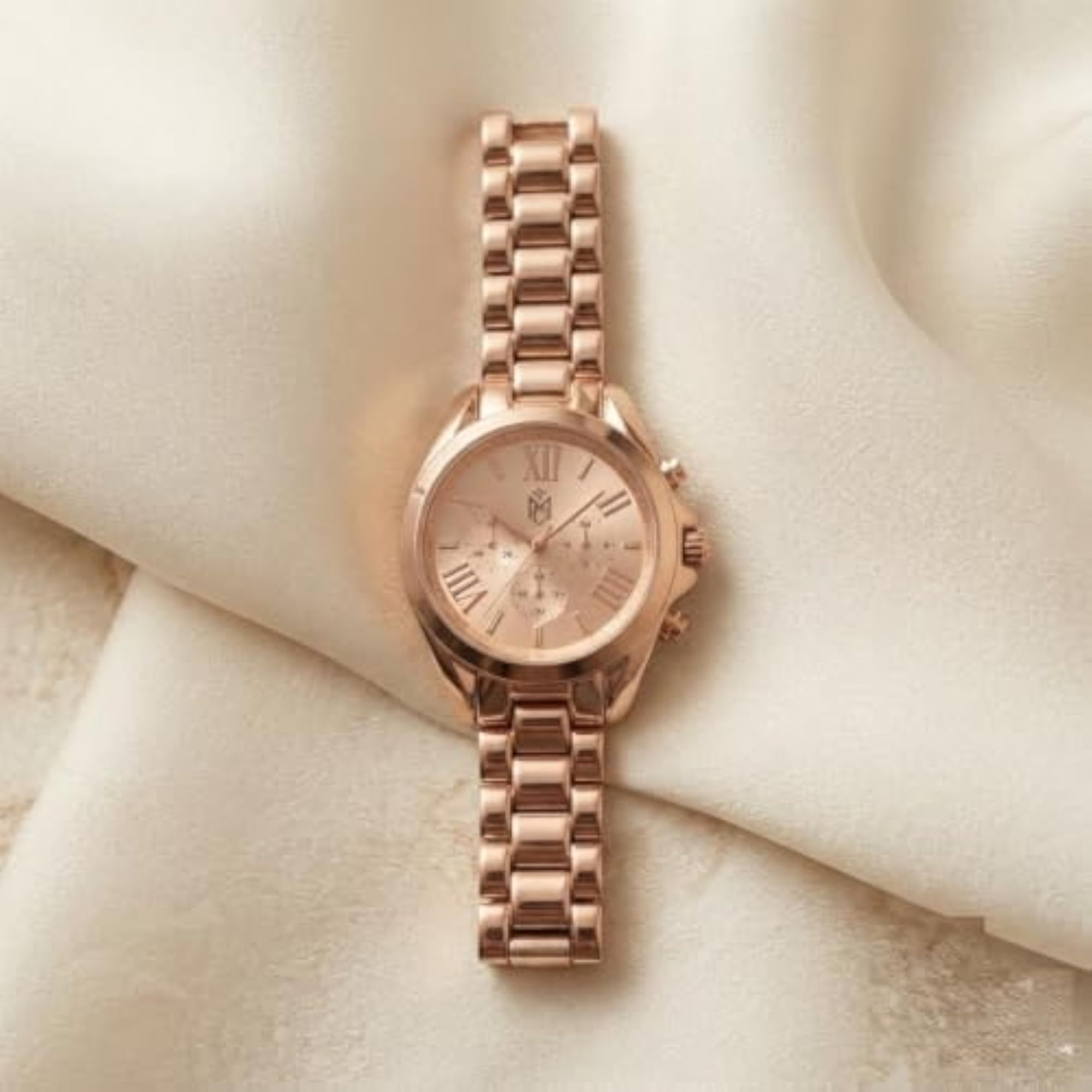 Women's Analog Watch with Stainless Steel Bracelet Strap