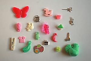 TomToy I Spy trinkets Collections, Set of 20