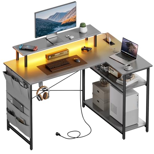 HLONONE L-förmiger Schreibtisch mit LED und Steckdosen, 110 x 80 cm, Eckschreibtisch mit Regal, Computertisch mit Monitorständer und Aufbewahrungstasche, Gaming Tisch L Form für Büro, Heimbüro, Grau HLONONE L-förmiger Schreibtisch mit LED und Steckdosen, 110 x 80 cm, Eckschreibtisch mit Regal, Computertisch mit Monitorständer und Aufbewahrungstasche, Gaming Tisch L Form für Büro, Heimbüro, Grau