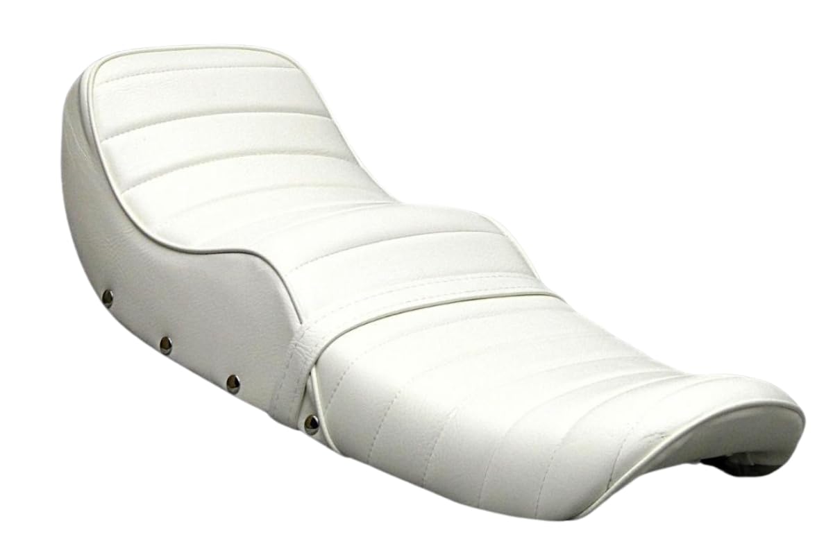 ＧＳ４００　白 レザー　タックロール　シート/ホワイト あんこ抜き 白皮 Amazon | GS400鋲打ち 白皮 新アンコ タックロールシート/ホワイト