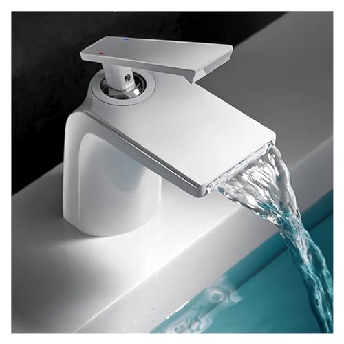 Mitigeur de lavabo pour rénover une salle de bains moderne