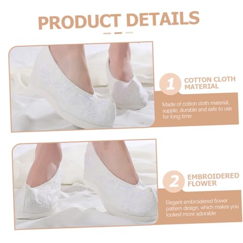 Chaussures de mariée blanches brodées jacquard coton en taille 37