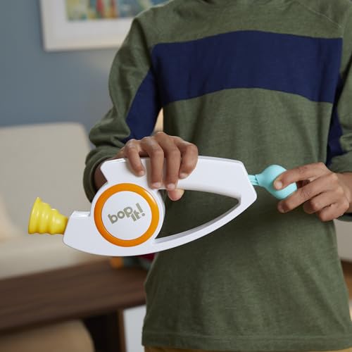 Hasbro Gaming Bop It Elektronisches Spiel, Familienspiele für Partys und Spieleabende, Einzel- oder Multiplayer-Modus, Spaß mit Freunden und Familie, Partyspiel für Kinder ab 8 Jahren