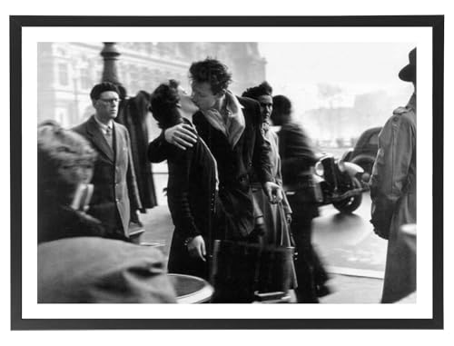 Générique Tableau Robert Doisneau - Le Baiser de l'hôtel de ville 70 x 50 cm avec cadre en bois noir inclus - Affiche décoration noir et blanc