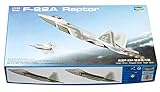 Trumpeter 1/144 F22A Raptor Fighter