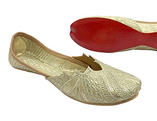 Gold Jutti for Women's Wedding Juttis Handmade Ethnic Traditional Mojaris Punjabi Juti4