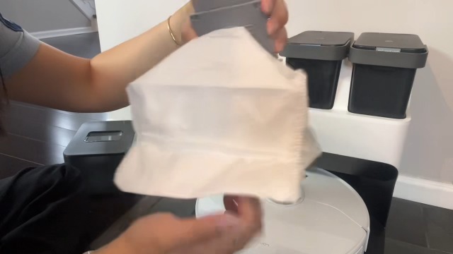 6-Pack Vacuum Dust Bags For Roborock Robot Vacuums - 2.7L Capacity, Compatible With Q7 Max+, S8+, S7 Models