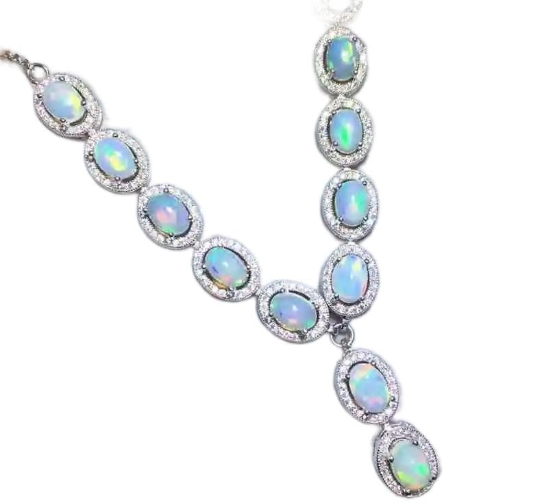 Collier en opale naturelle en argent 925, le cadeau précieux idéal