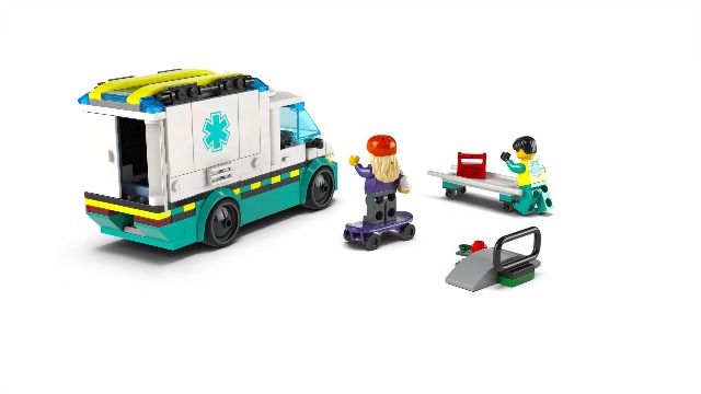 Amazon.co.jp: レゴ(LEGO) シティ きゅうきゅう車 おもちゃ 玩具 誕生