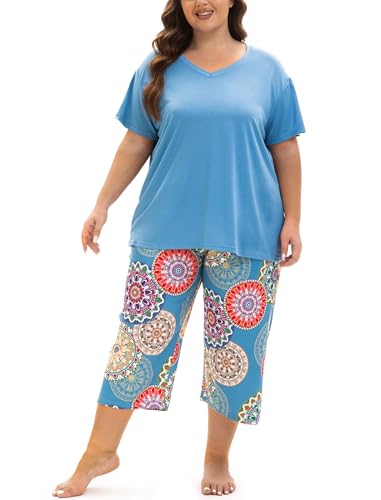 Image of Plus Size Pajamas for Women Set, Womens Plus Size Short Sleeve V Neck Capri Pants Pajama Sets with Pockets