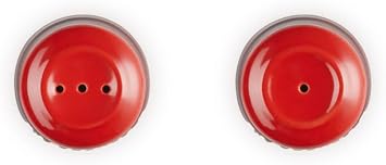 Le Creuset, Salt and Pepper Shaker Set of 2 - Cerise