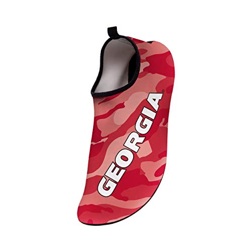Image of FOCO Men's NCAA & NFL Team Camo Water Shoe