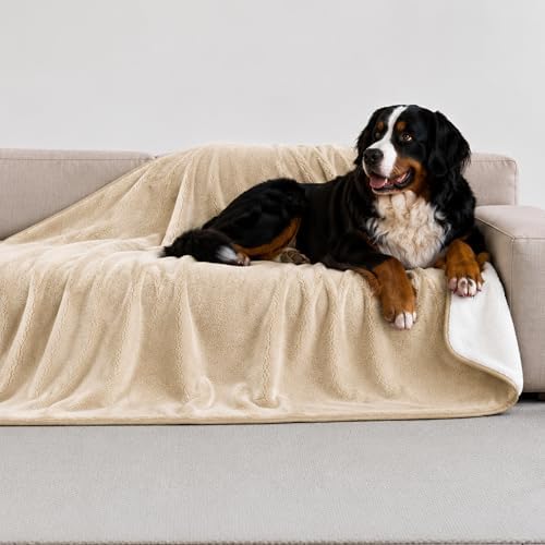 Twinzen wasserdichte Decke 127x152 cm - Sherpa Fleece Kuscheldecke | Reversibel · Hundedecke für Sofa & Bett · Waschbar · Schutzdecke · Flauschige Sofadecke · Katze & Hund